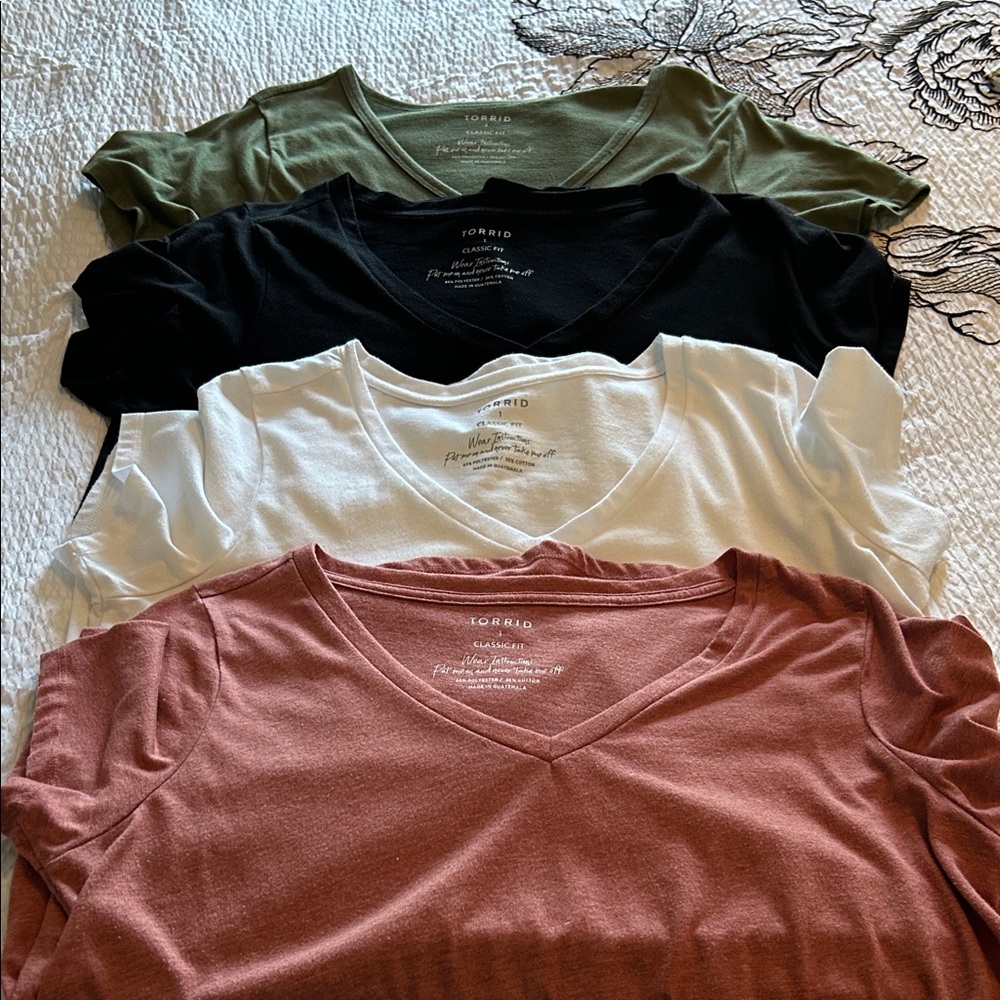 Torrid V-Neck T-Shirt Collection in Olive, Black, White, and Rust EUC size 1